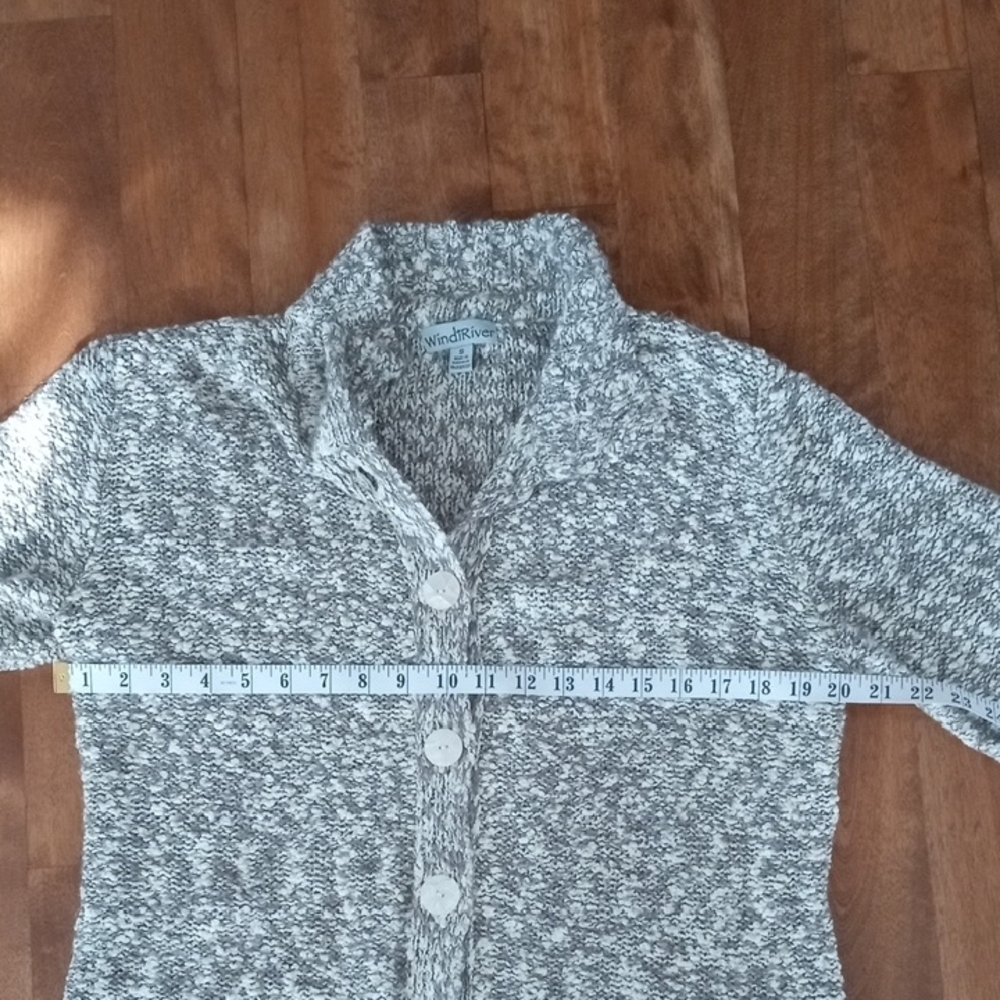 Chic Marled Button-Up Cardigan - Picture 9 of 10